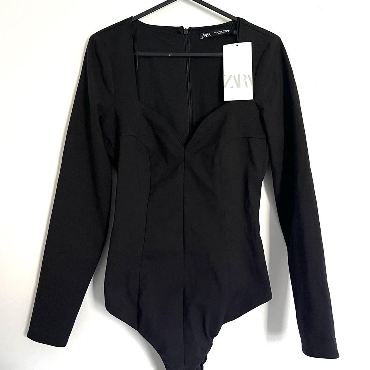🖤 Zara Sweetheart Neckline Bodysuit in Black 🖤 Depop