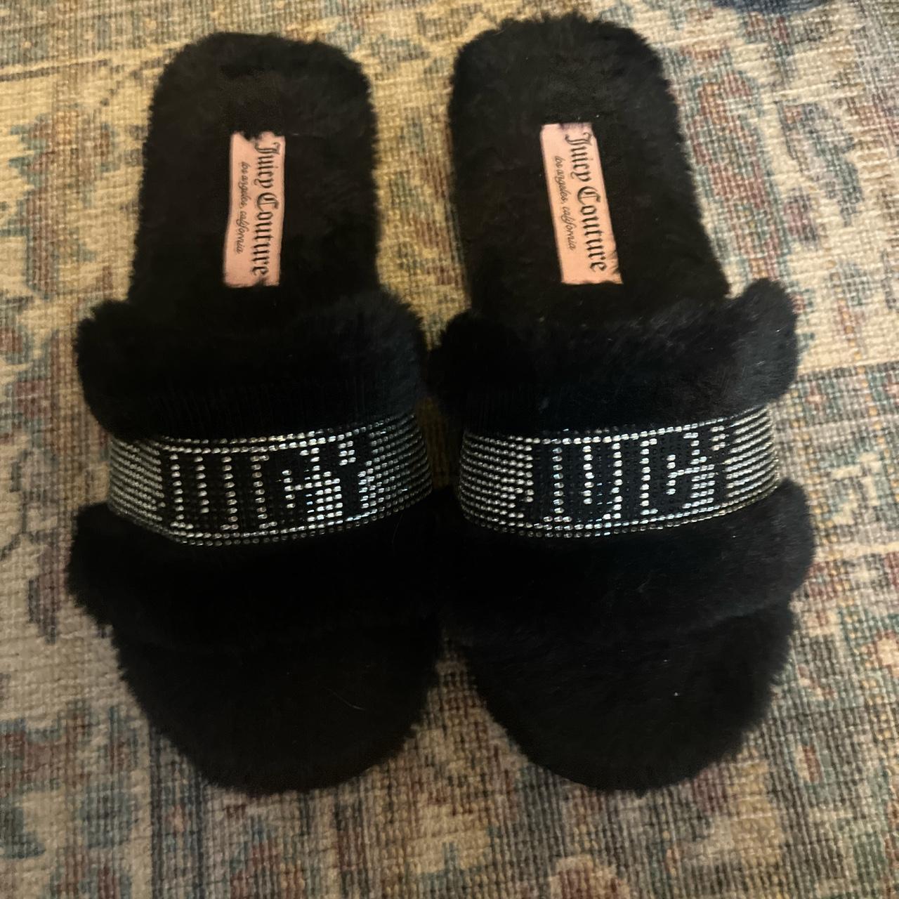 JUICY COUTURE SLIDES #mcbling (Tag just says large)... - Depop