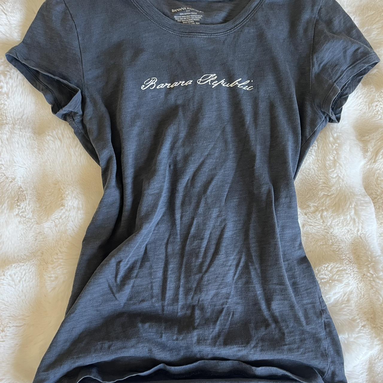 item listed by deals_and_steals