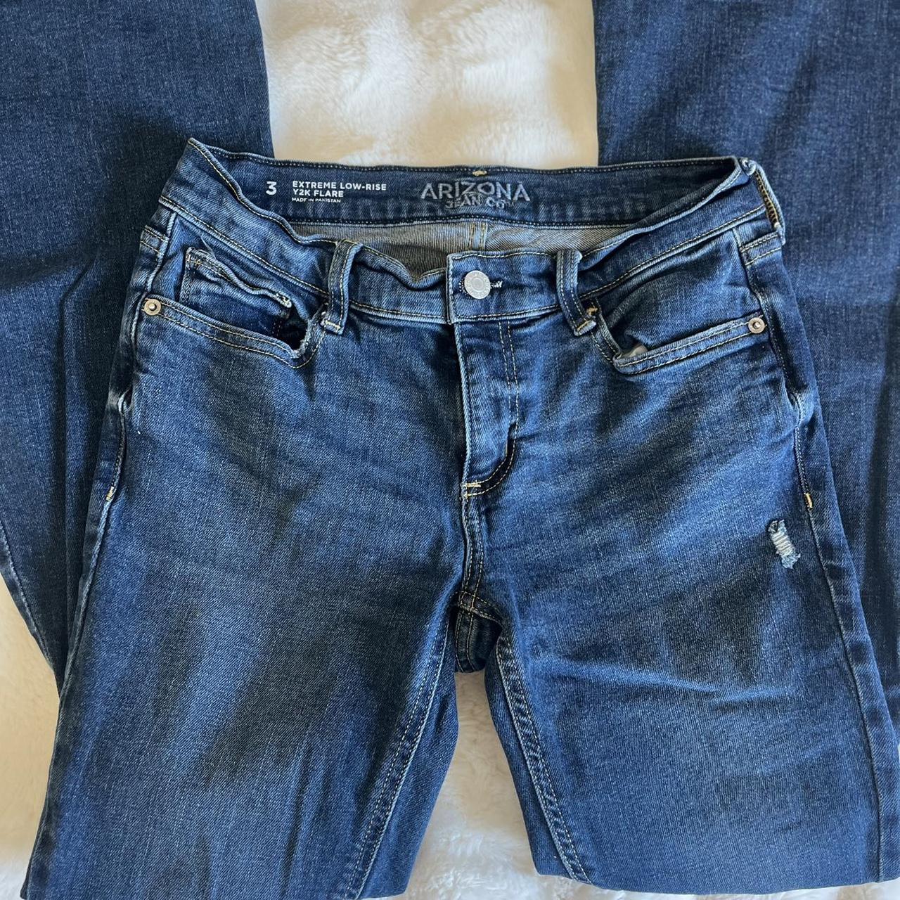 item listed by deals_and_steals