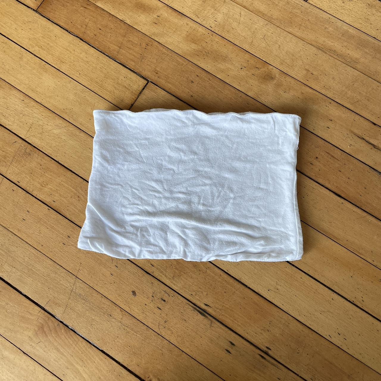 item listed by deals_and_steals