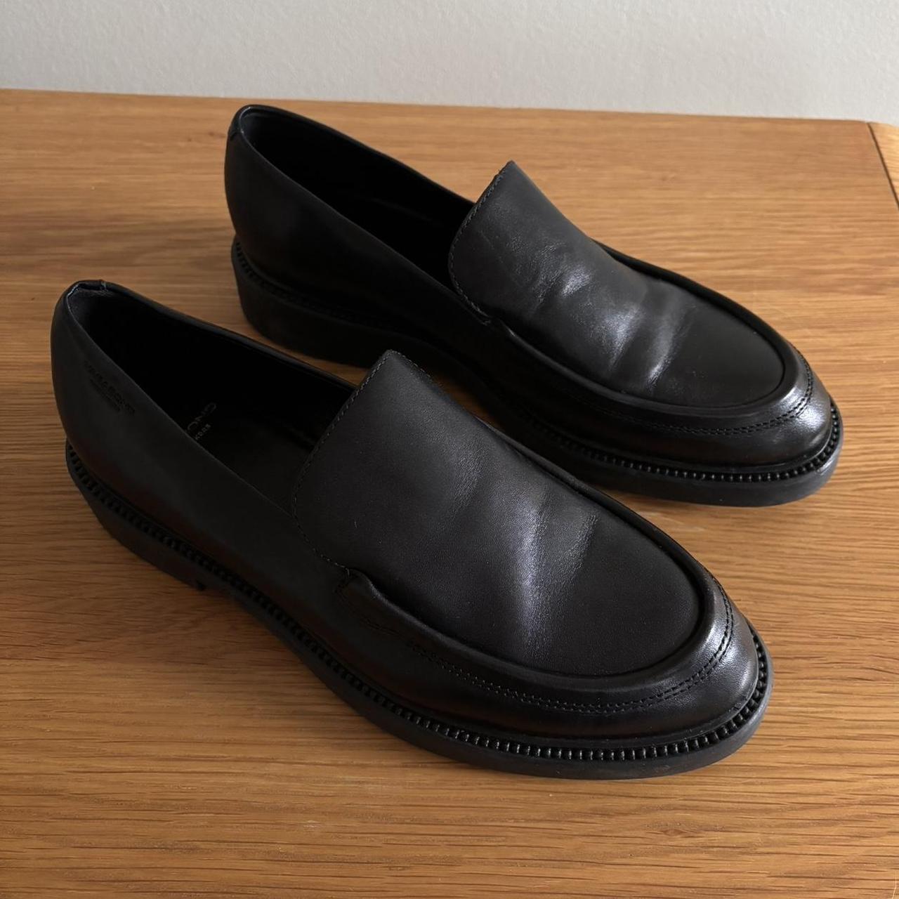 item listed by julvva