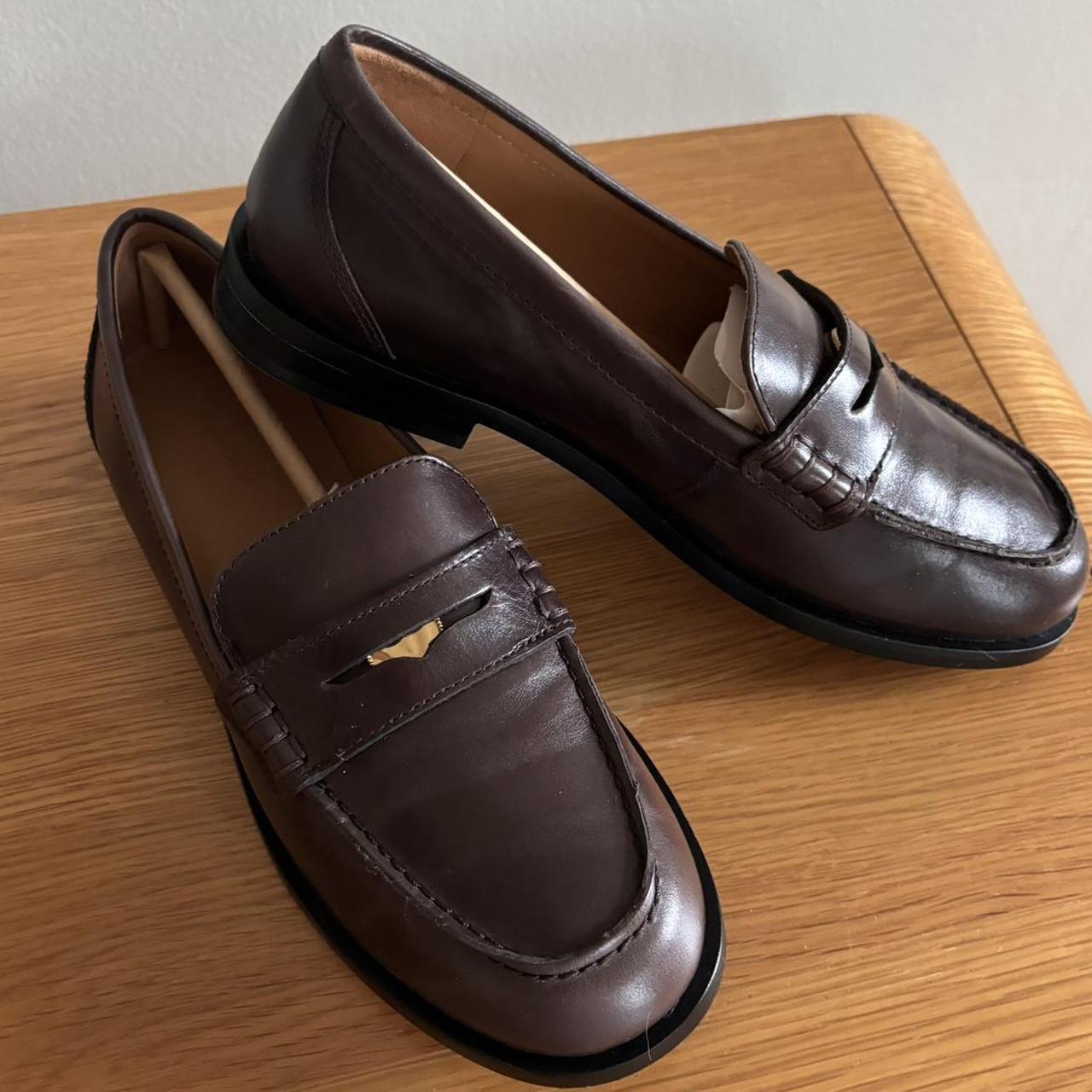 item listed by julvva