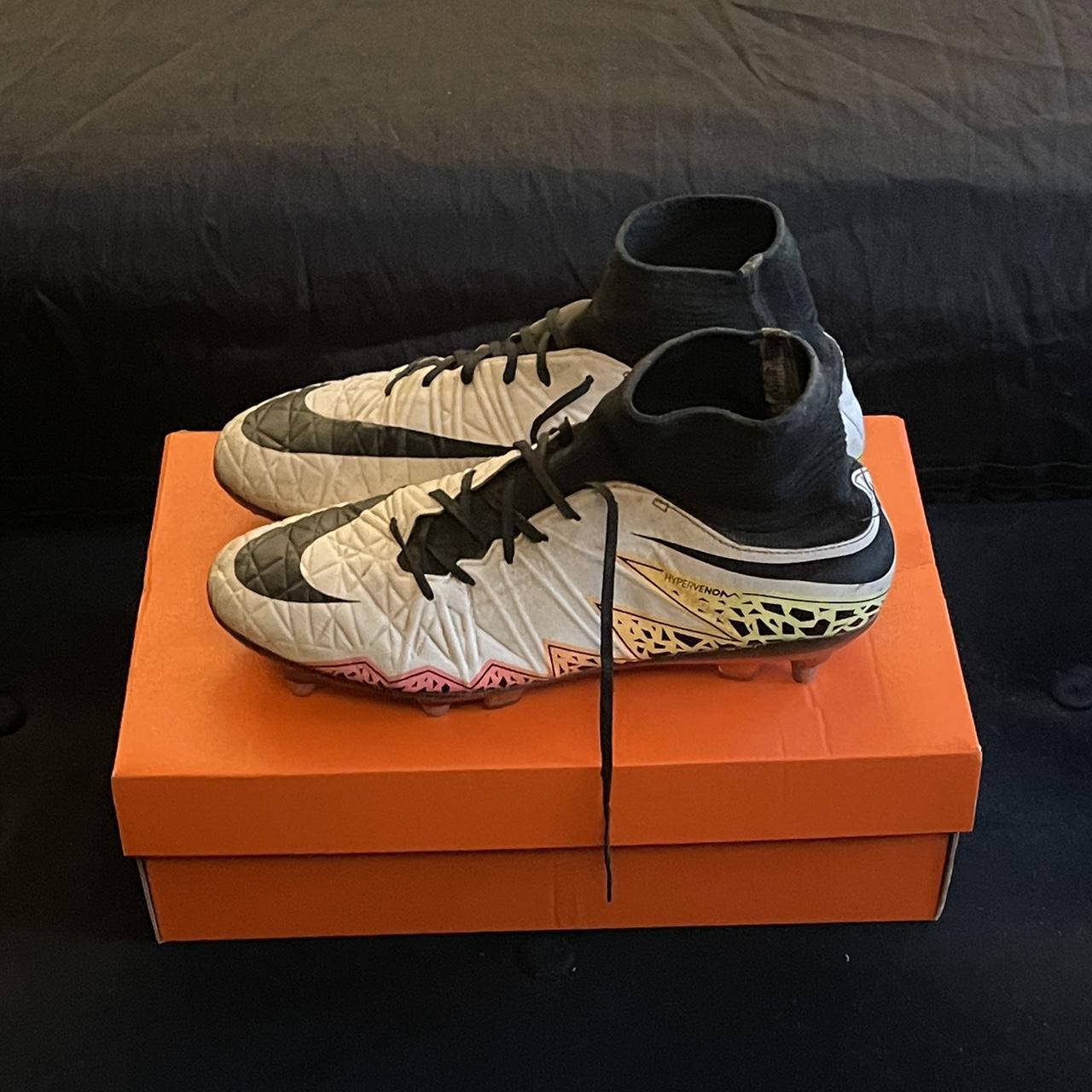 Nike hypervenom deals white rainbow