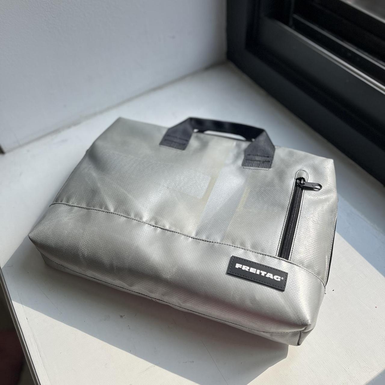 Freitag - Depop