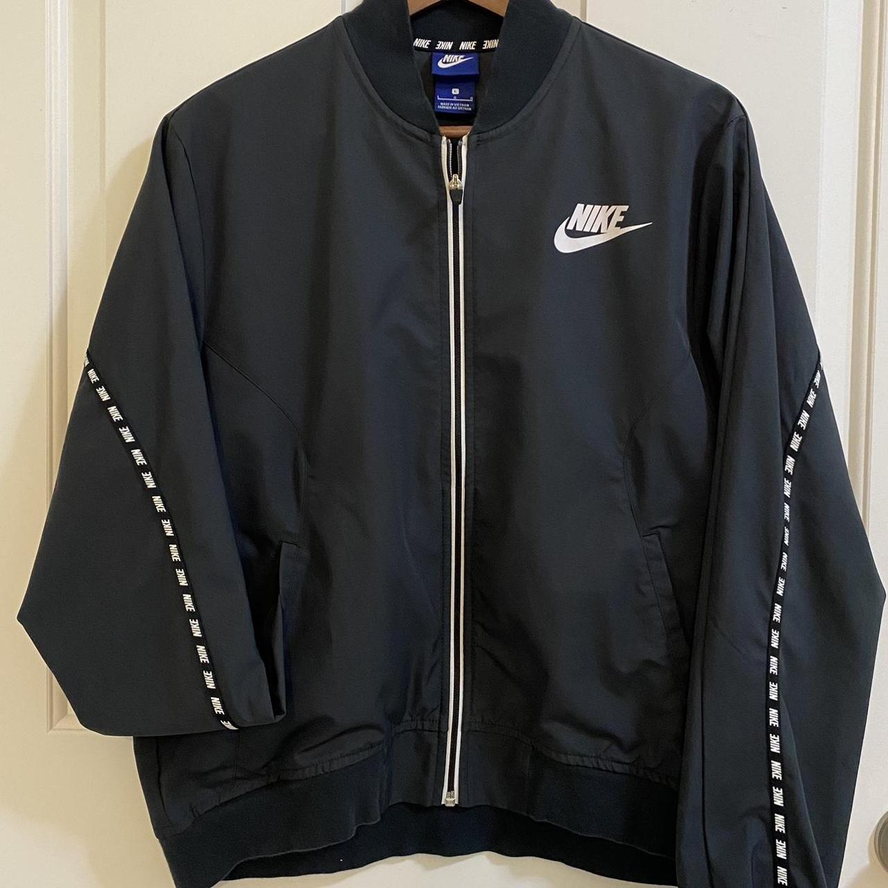 ladies nike bomber jacket