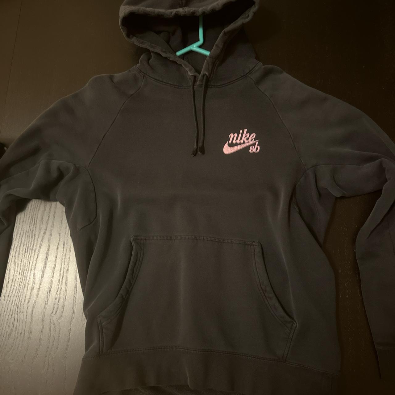 coloured nike sweatshirt