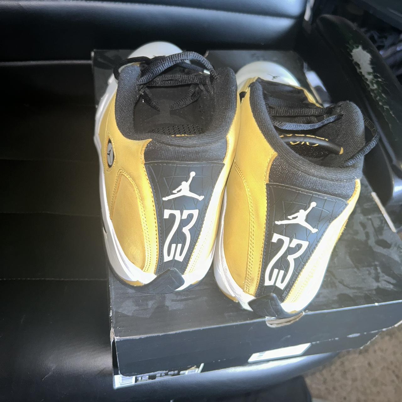 14s yellow