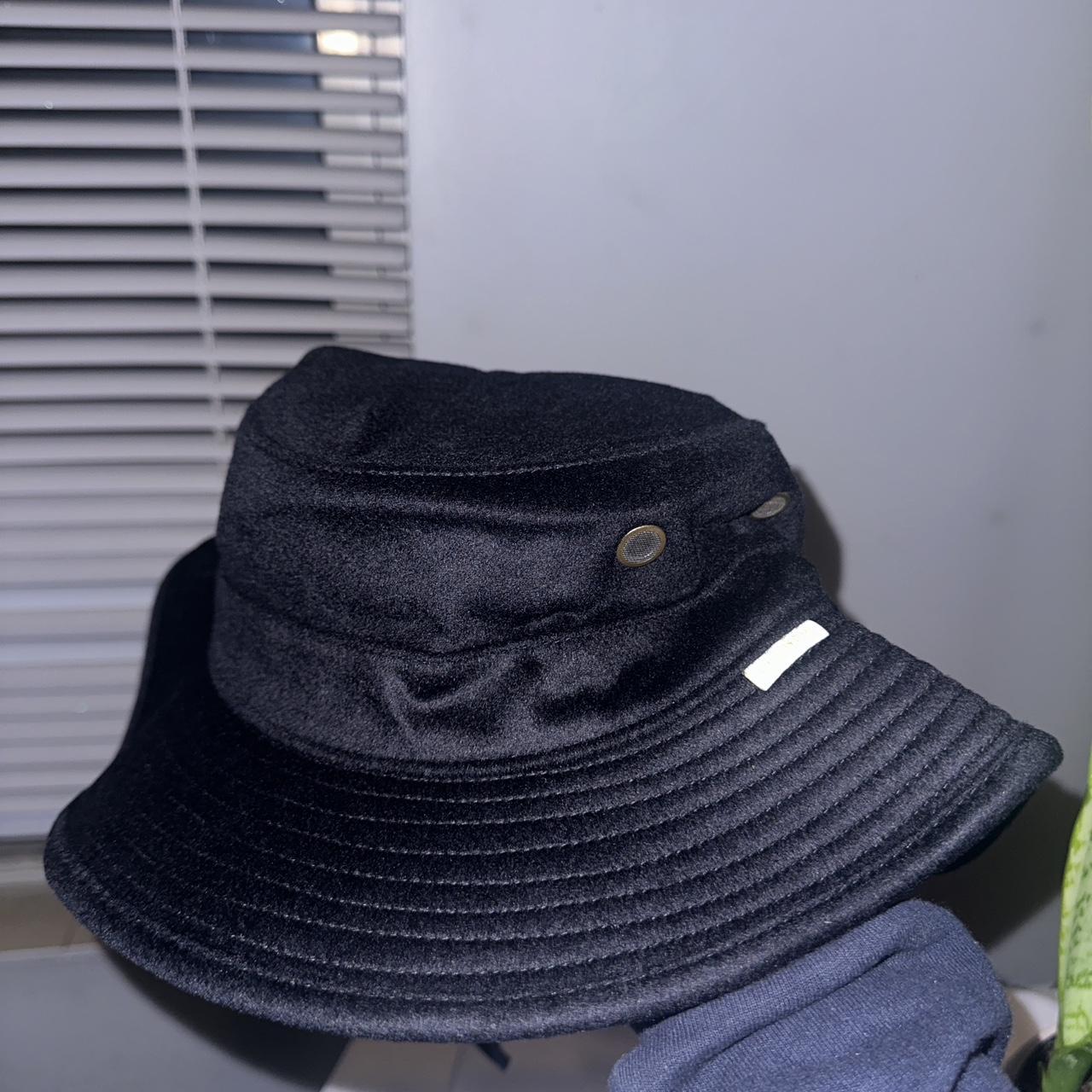 item listed by laurad0096
