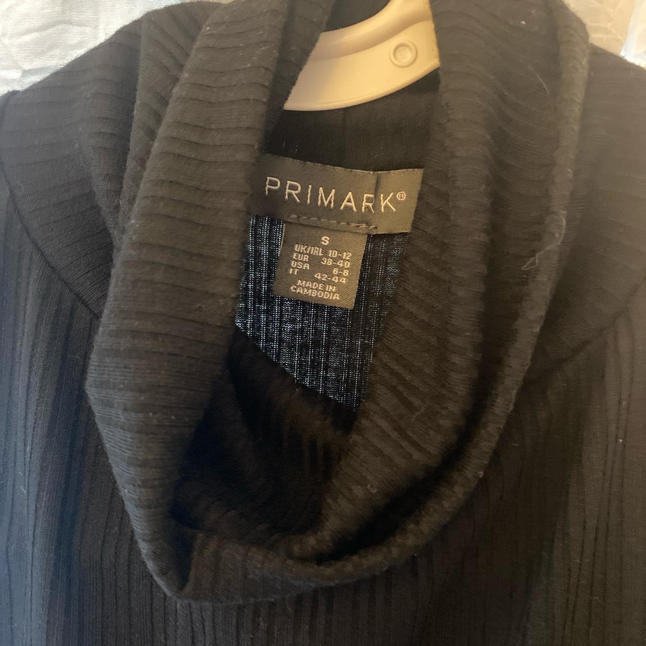 Primark Women's Black Vest Depop