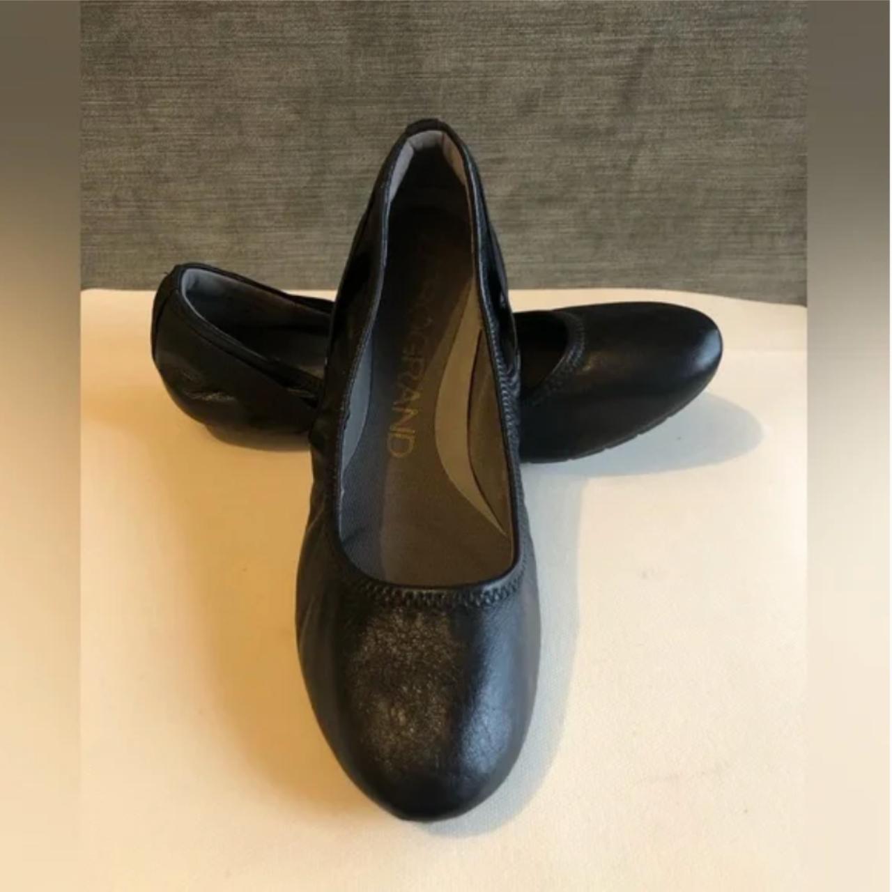 Cole haan hotsell black flat