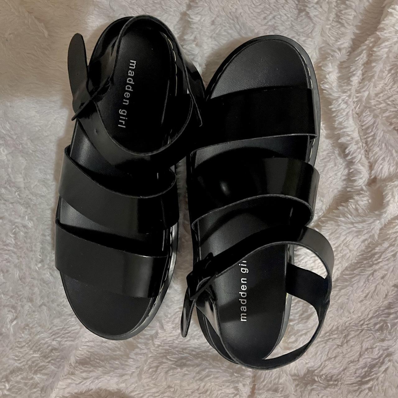 Madden Girl Daze Brand new... Depop