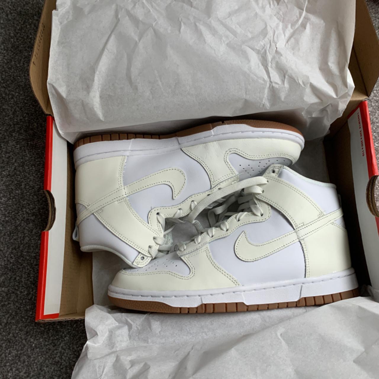 dunk high navy gum