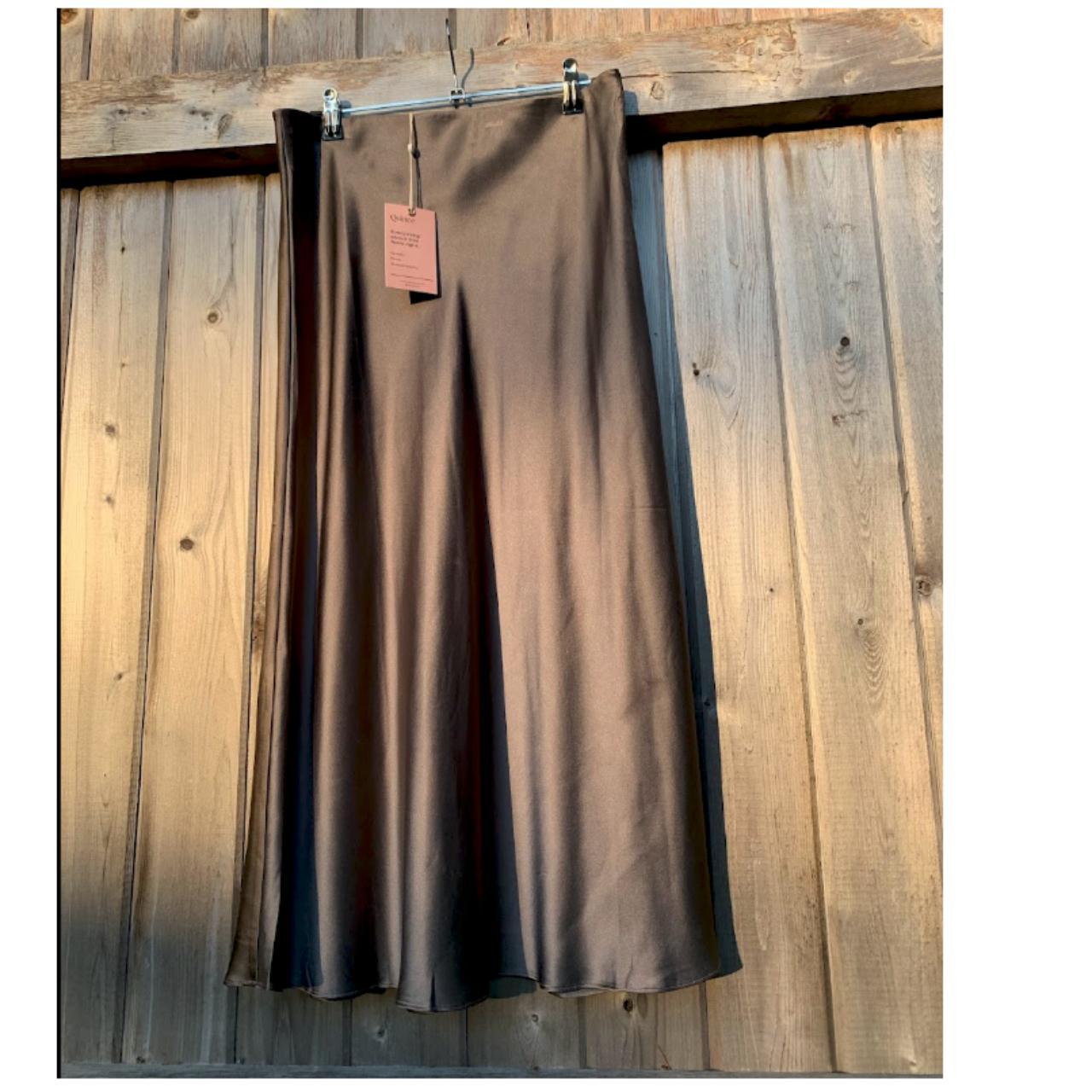 Quince 100% Washable Silk Skirt - Midi Size:... - Depop