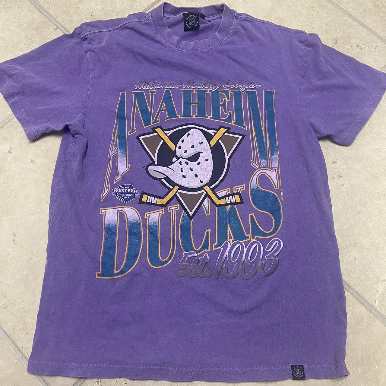 NHL Men's Purple T-shirt | Depop