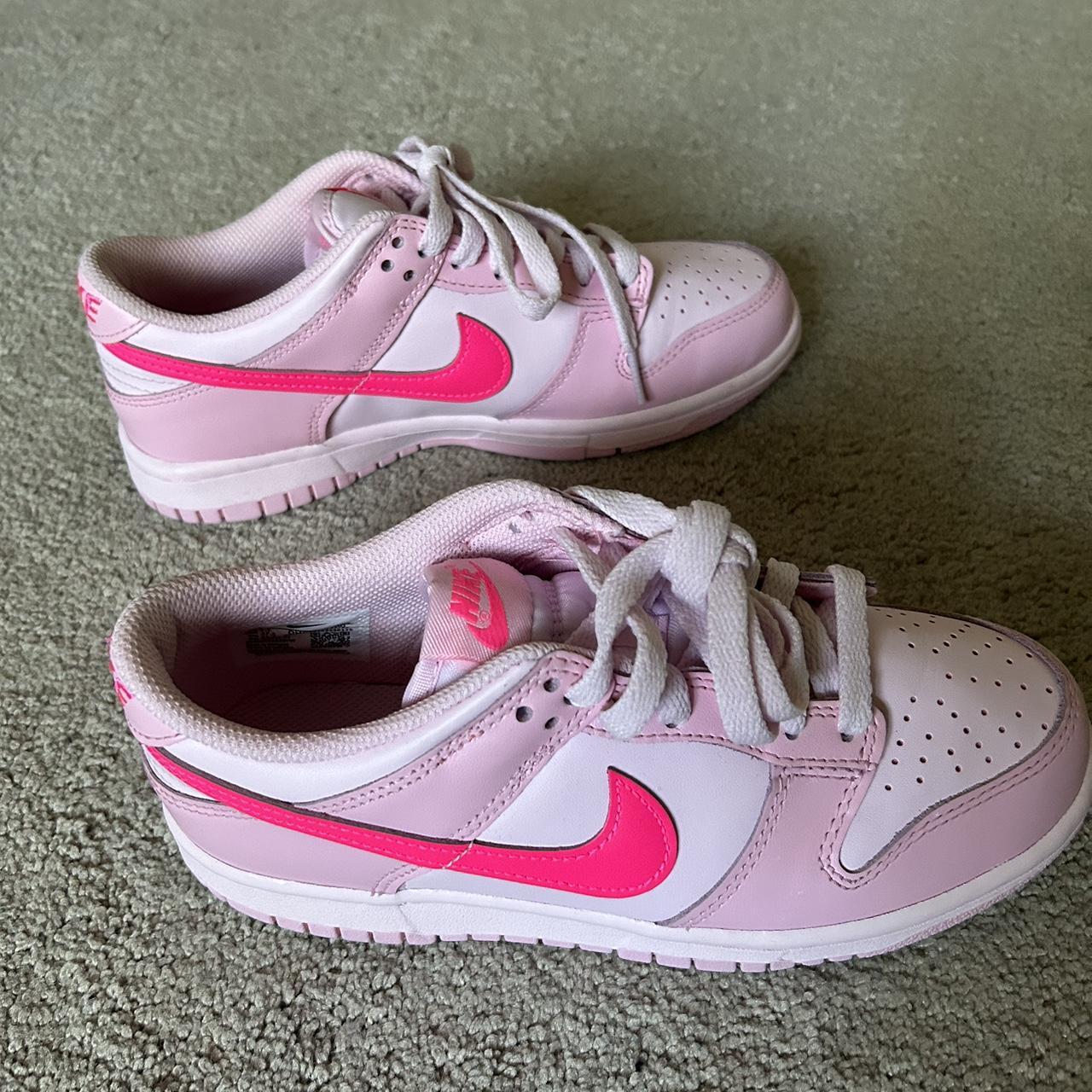mens pink nike dunks