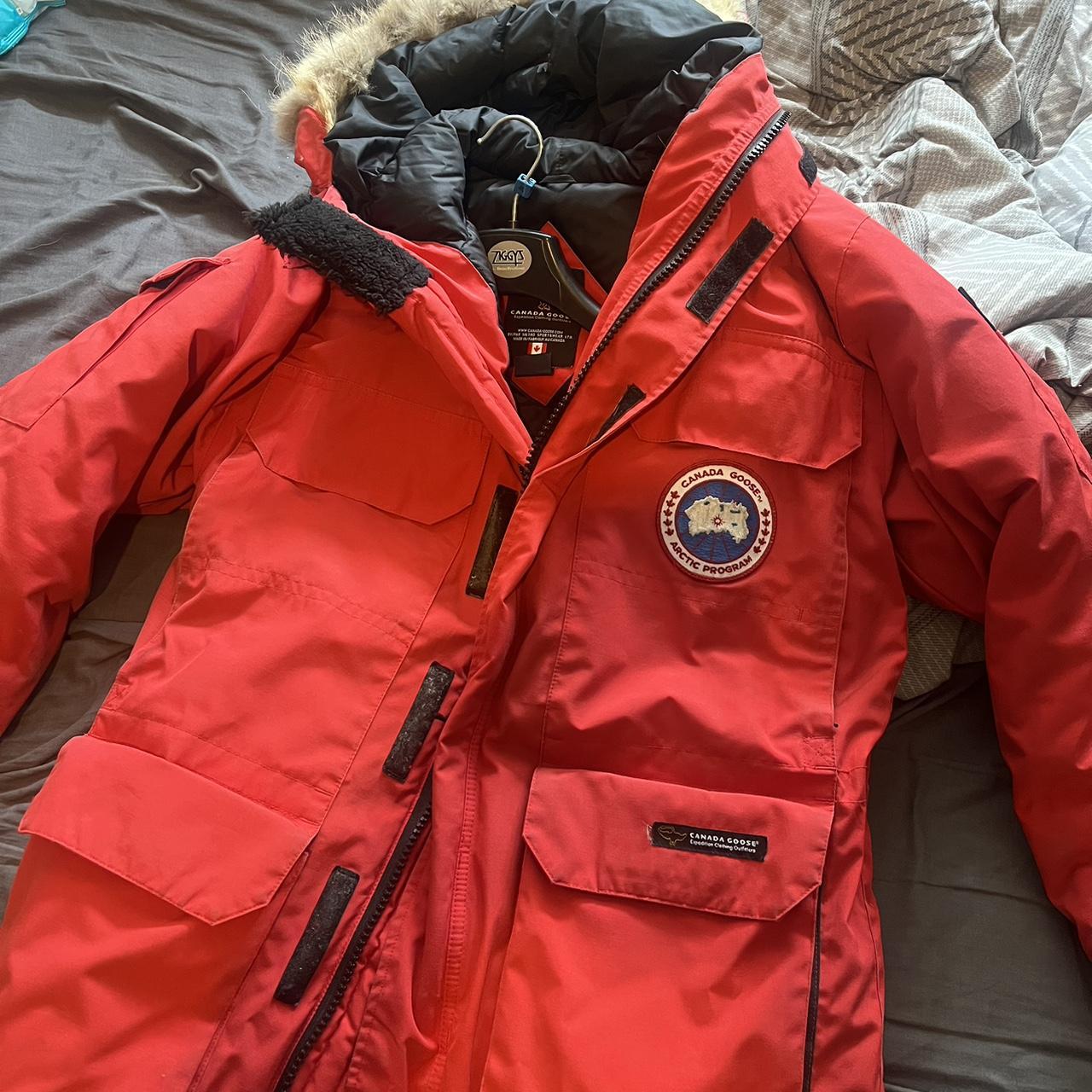 Authentic old style red Canada goose expedition. Depop