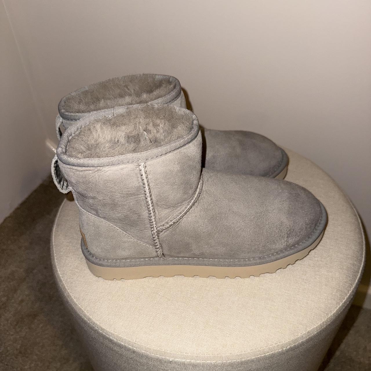 item listed by caitlinpaige001