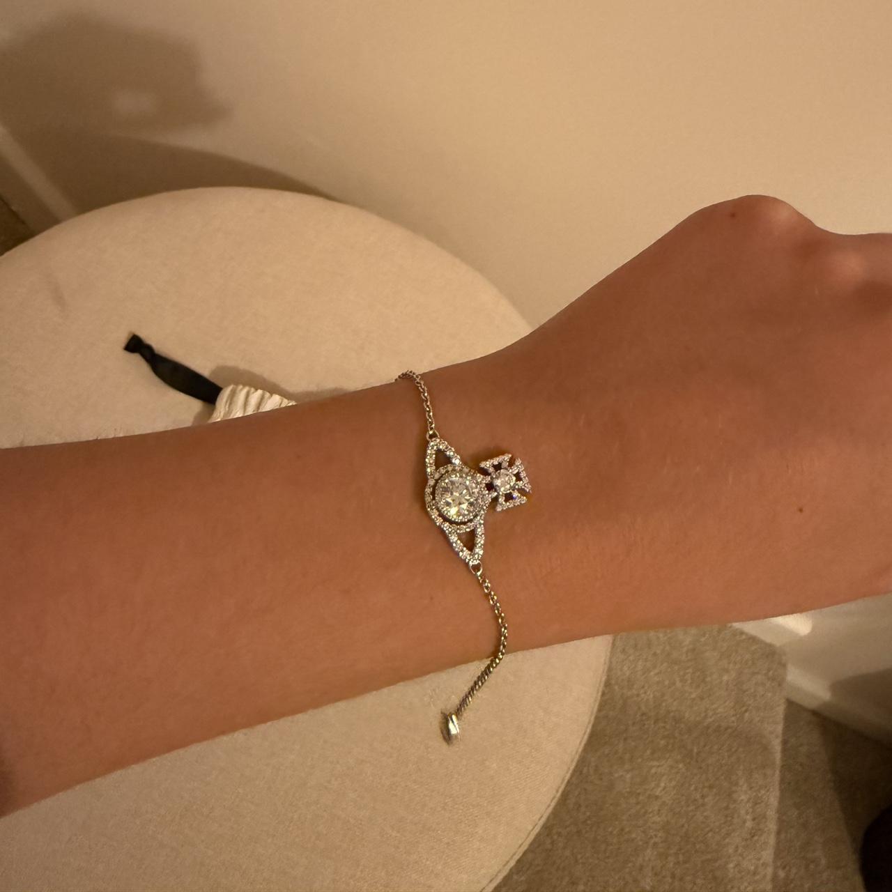 item listed by caitlinpaige001