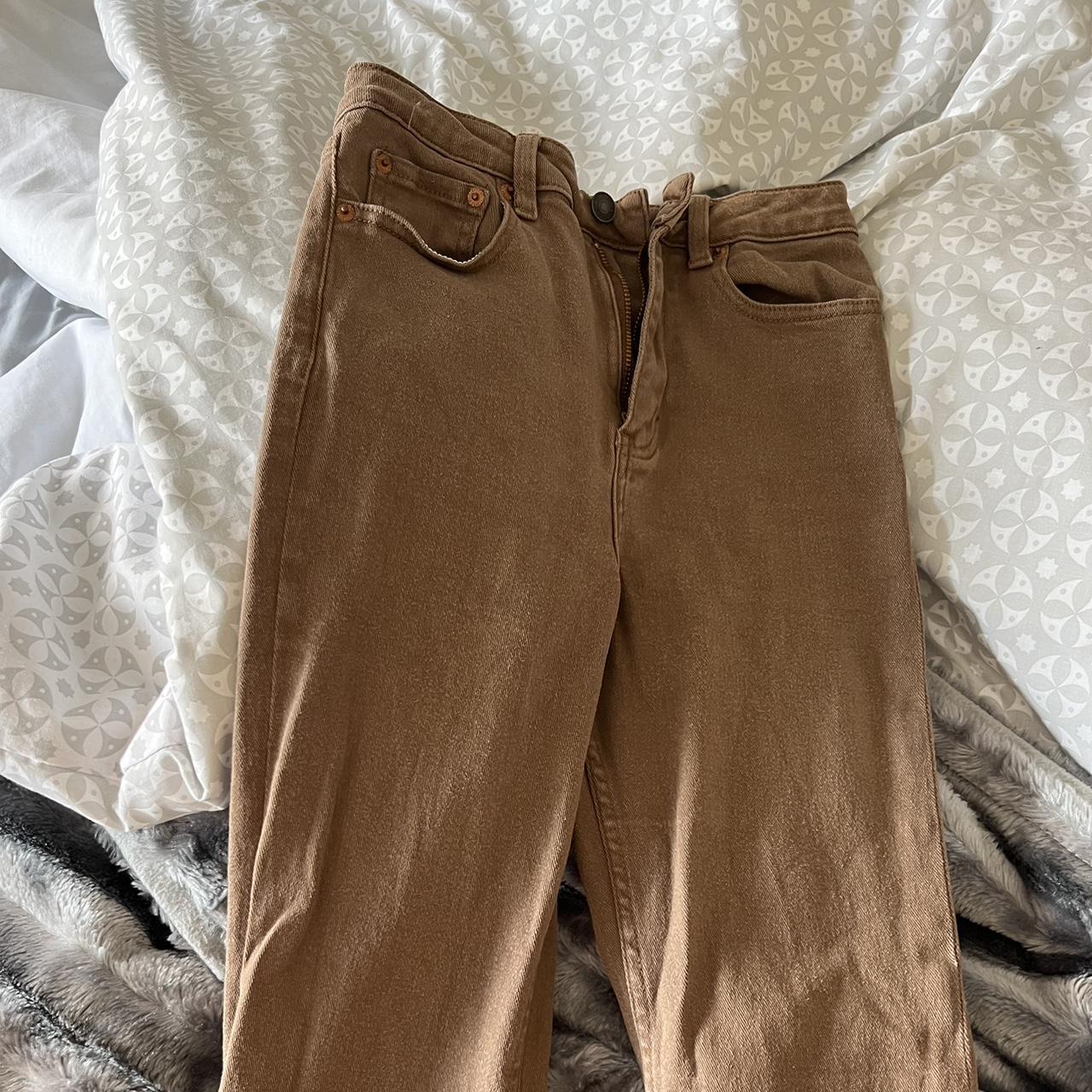 Bootleg Jeans in Rich Brown