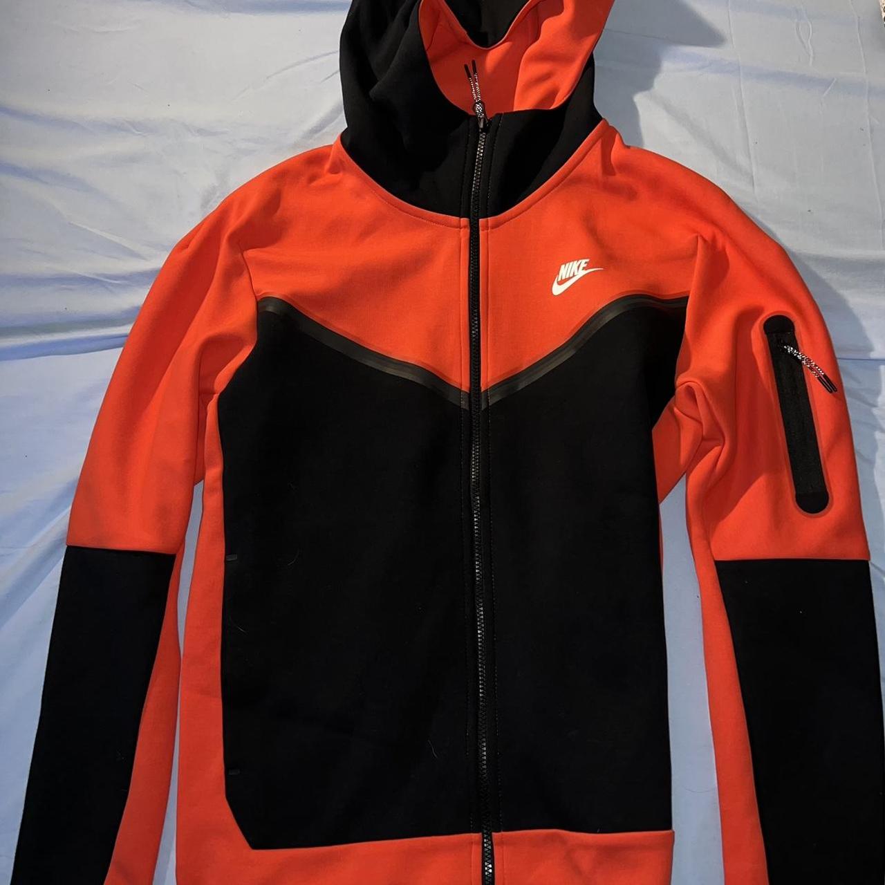 Nike Men's Black and Red Hoodie | Depop