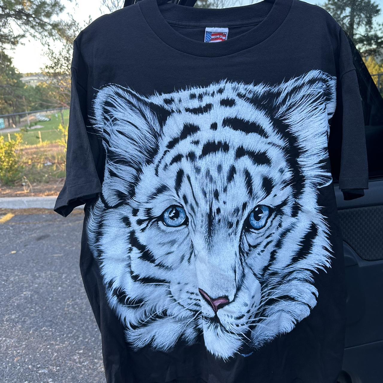 White Tiger Men's and Big Men's Graphic T-shirt 