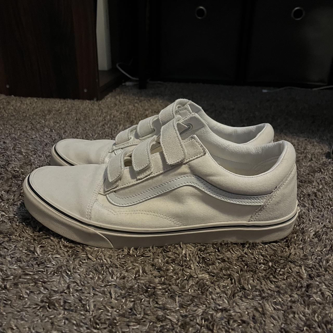 Cream store velcro vans