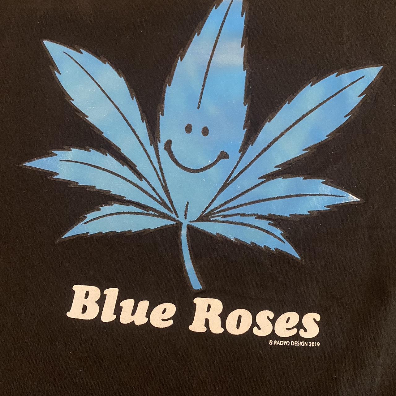 Blue Roses Men's T-shirt (2)