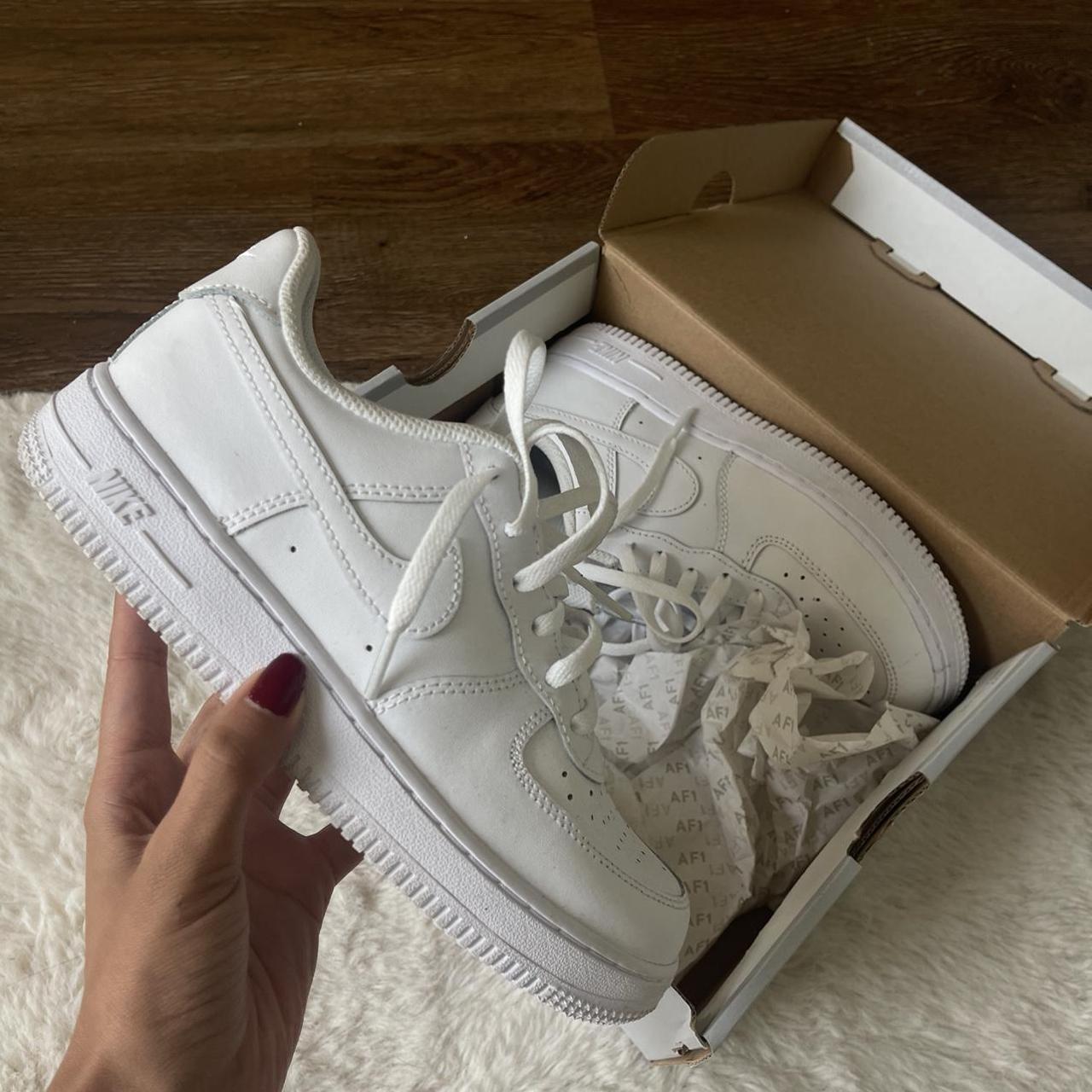 size 4 white air forces