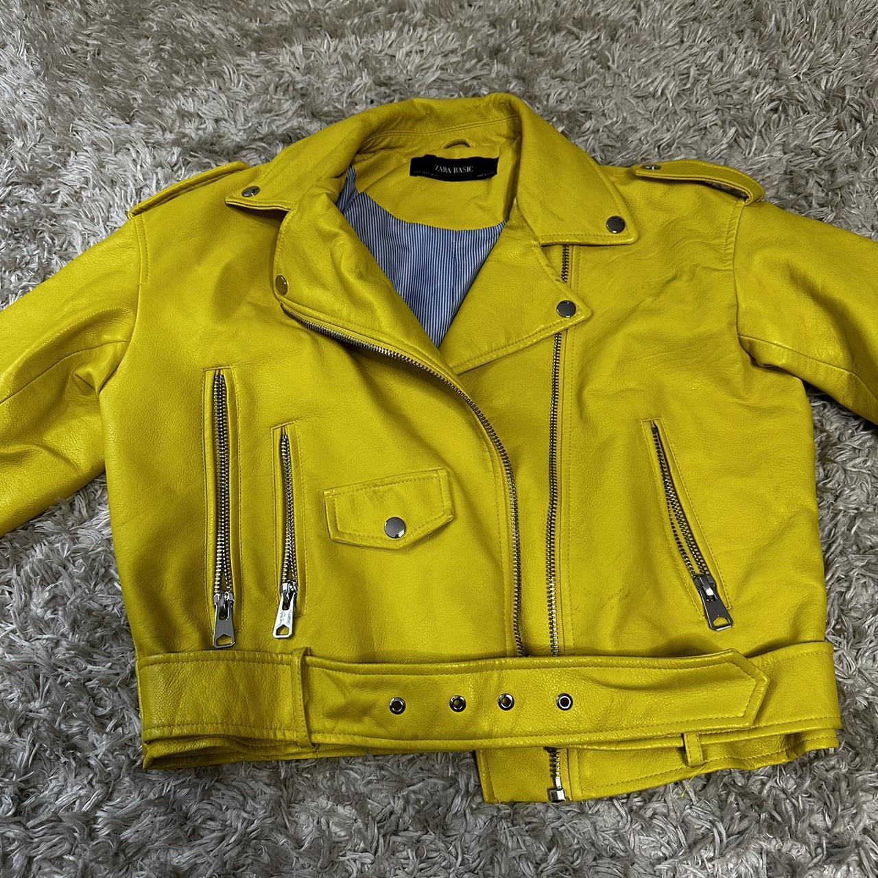 item listed by millyshopss