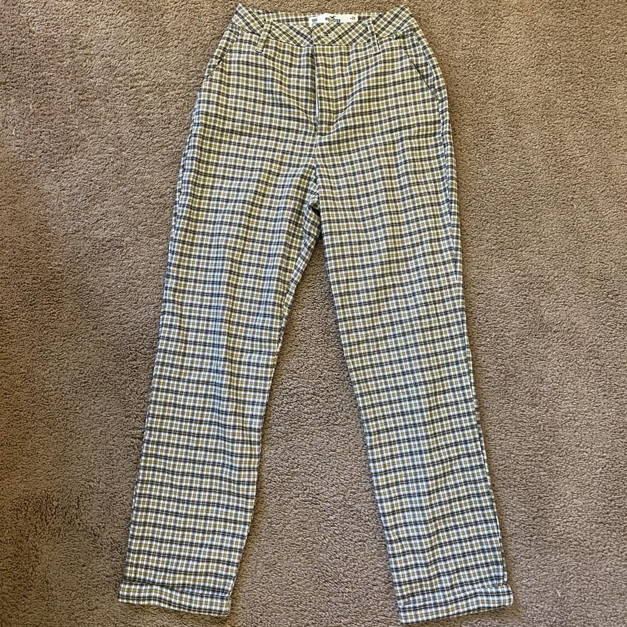 Hollister Co. Women's Yellow and Black Trousers | Depop