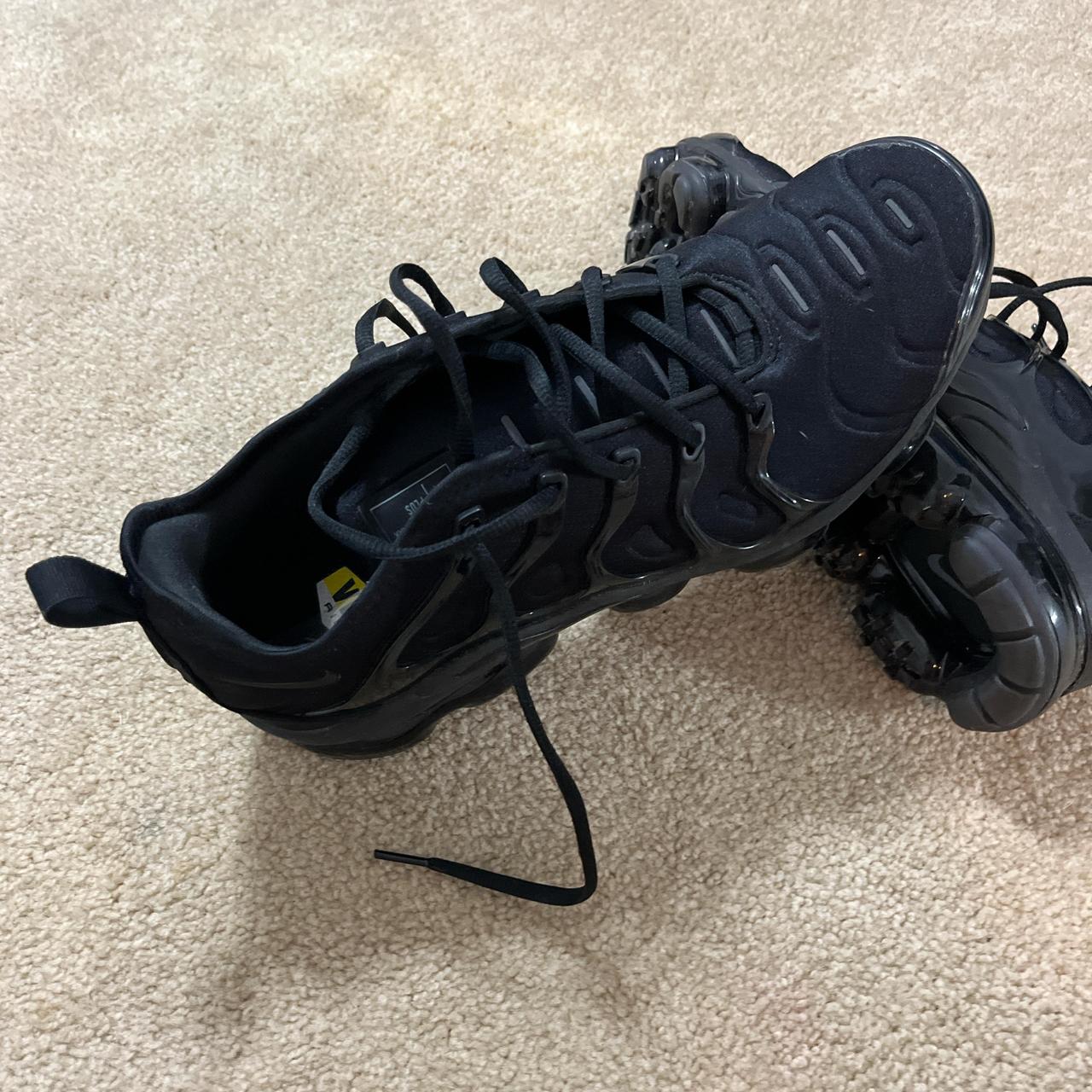vapormax plus leather