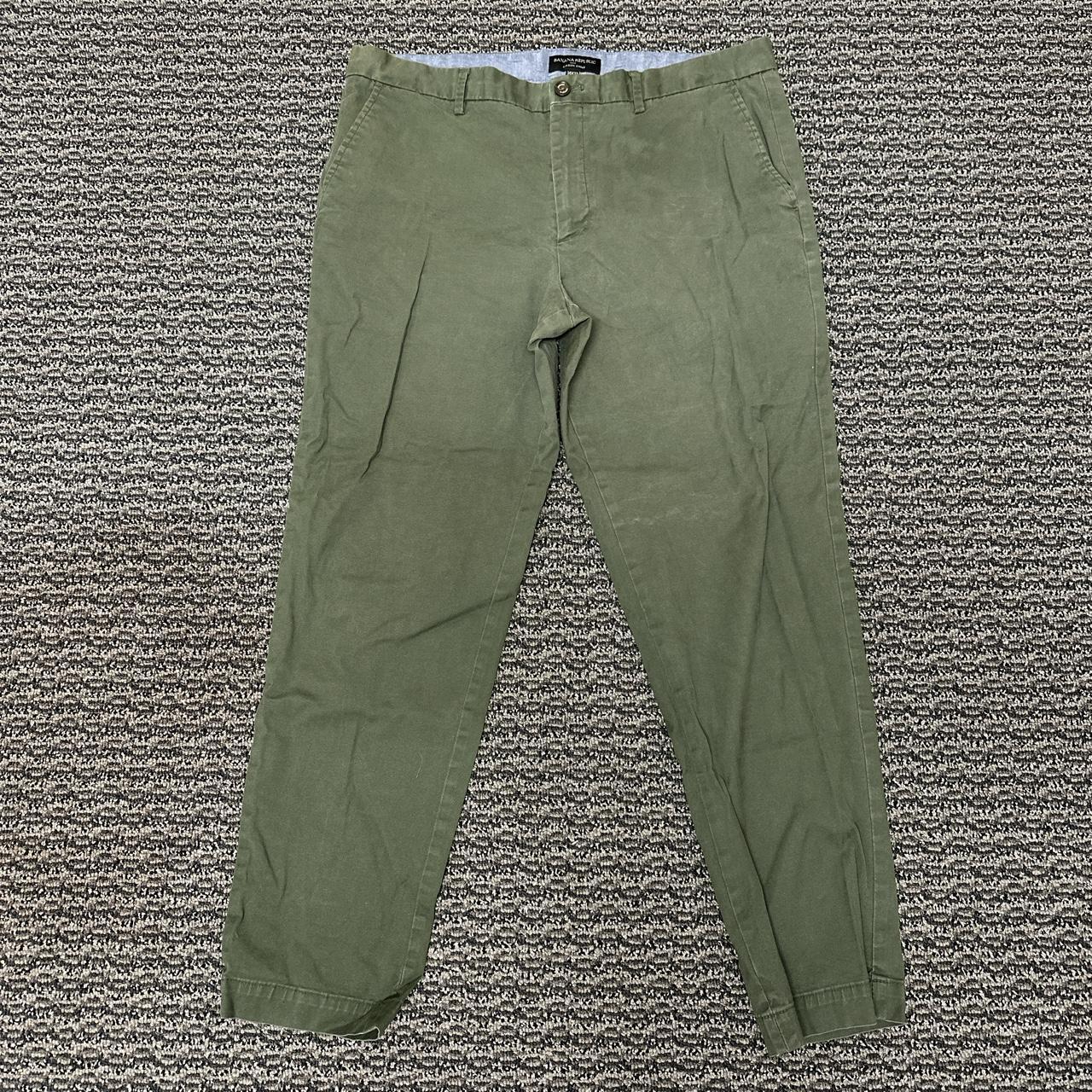 Banana Republic Men's Green Jeans | Depop