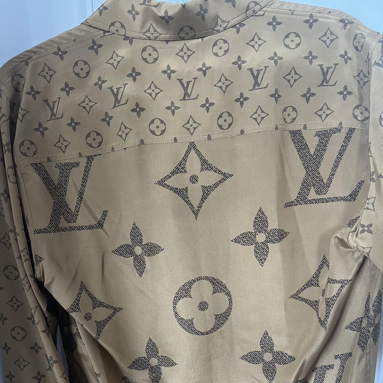 Louis Vuitton Womens Blouse, brand new, never worn... - Depop