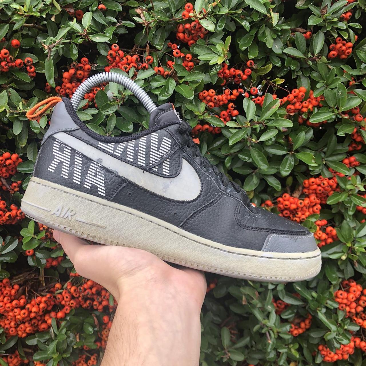 mens black and grey air force 1