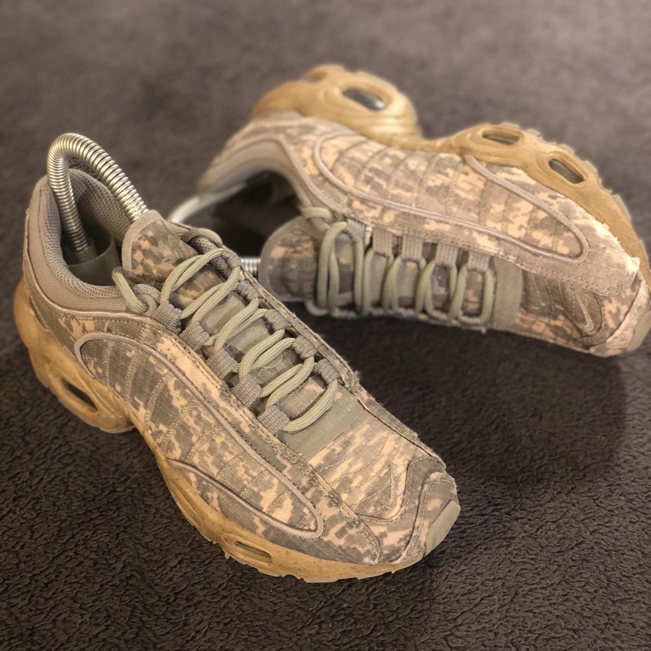womens khaki trainers nike