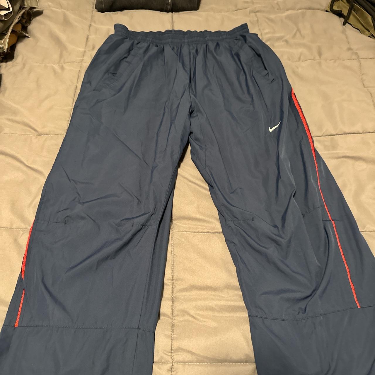 Vintage Navy Nike Pant size L - Free Shipping - Depop