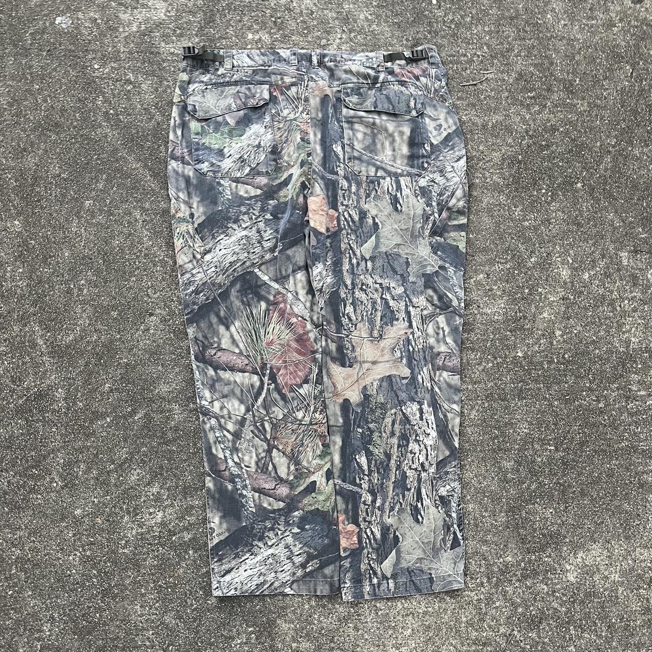 Mossy Oak Pants See photos for condition Size 2XL... - Depop