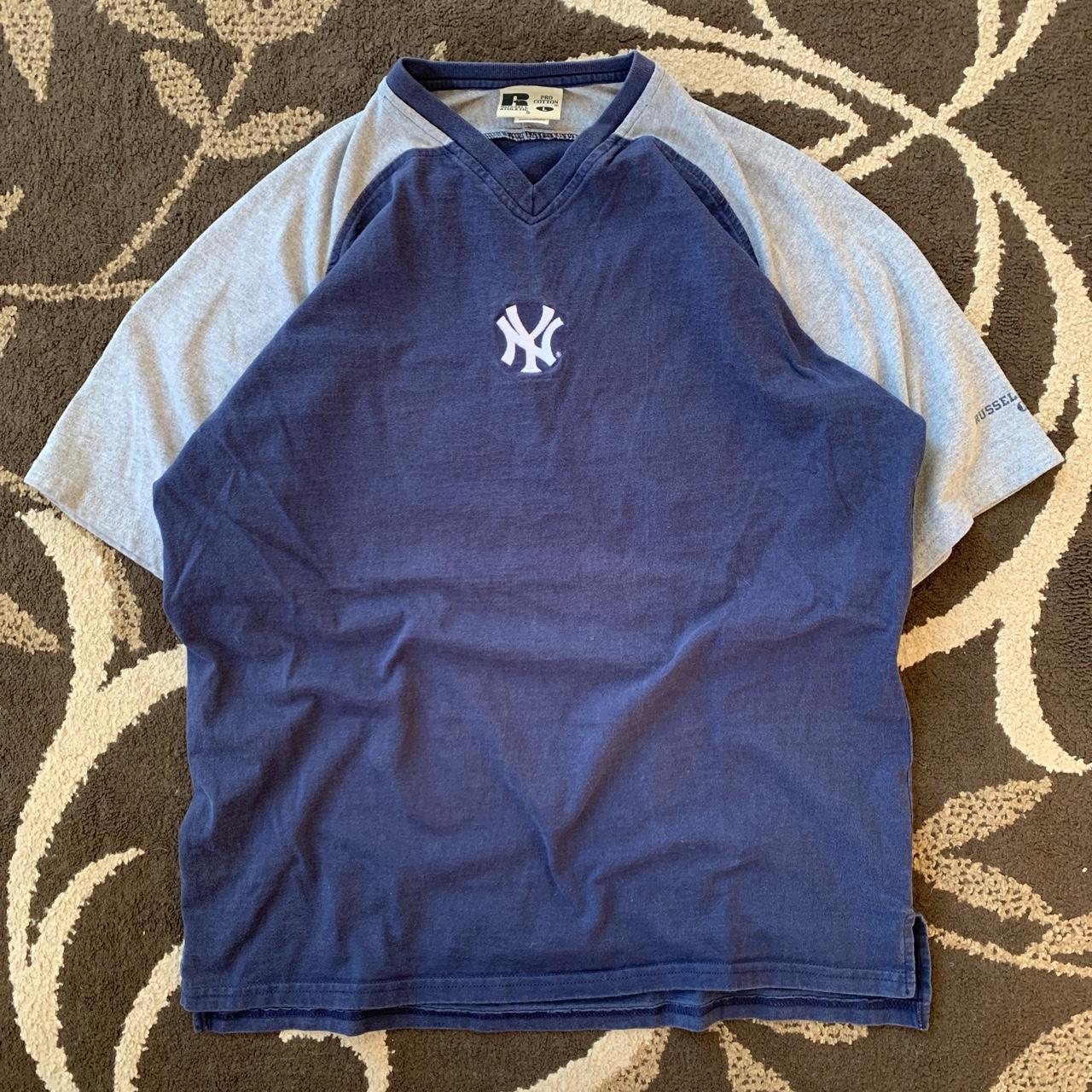 Vintage 2000’s Russel Athletic New York Yankees... - Depop