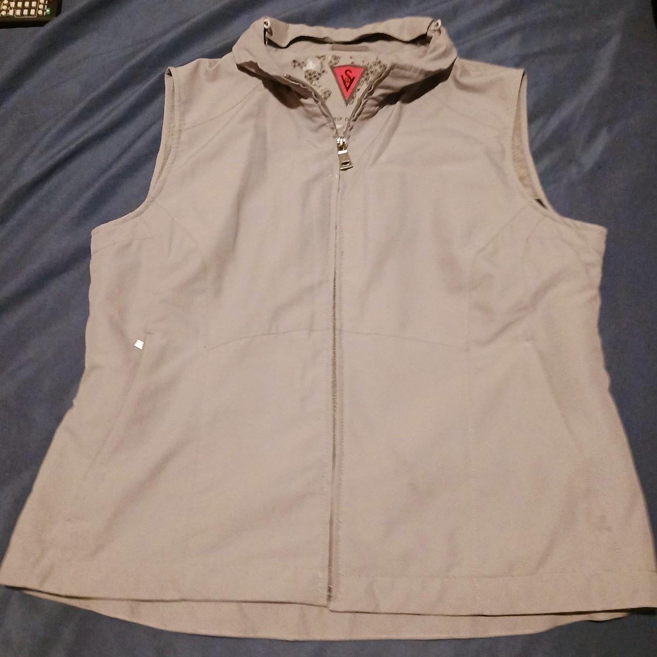 Fishing vest but its dope. High quality. - Depop