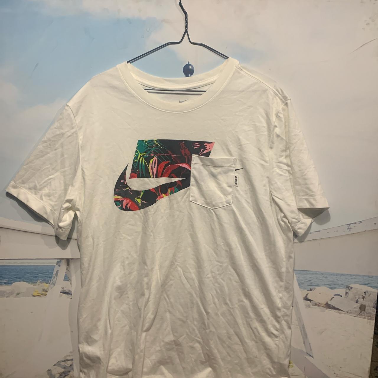 coolest nike shirts