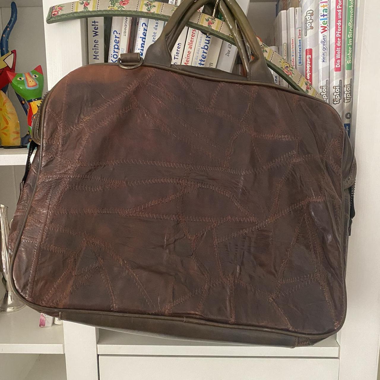 Klassische Marc Chantal herren Tasche in braun in... - Depop