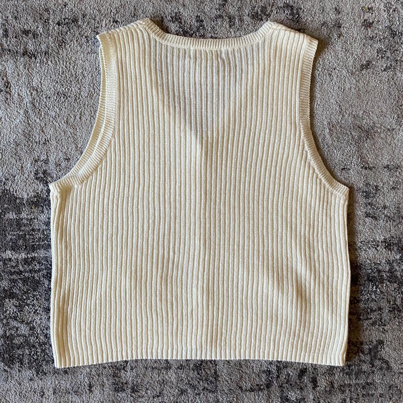 Sag Harbor Women's Cream Gilet (2)