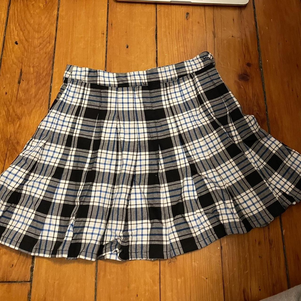 Navy blue plaid 2024 skirt forever 21