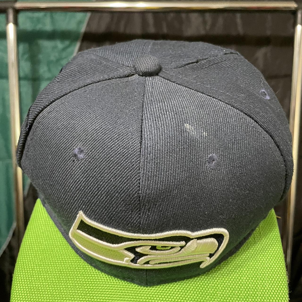 Preloved New Era Seattle Seahawks beanie Washed and - Depop