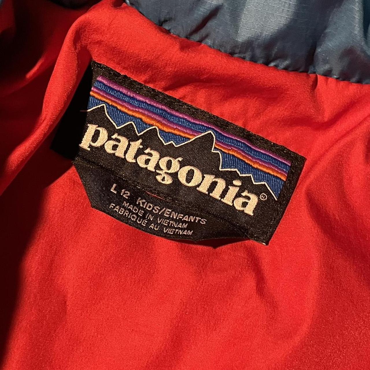 KIDS sized Patagonia puffer jacket! Sized at a kids... Depop