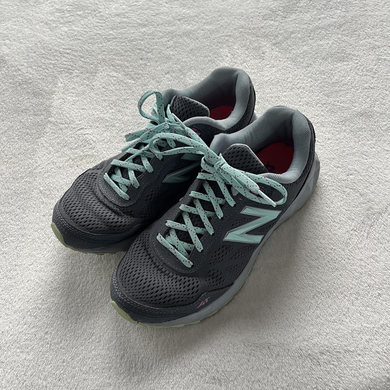 new balance gray and white sneakers