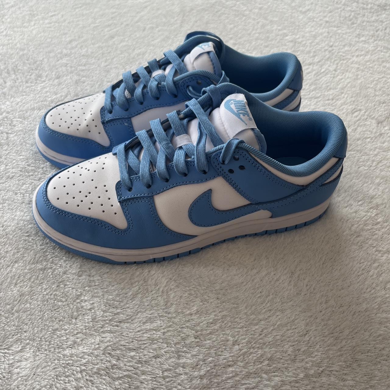 university blue size 5.5