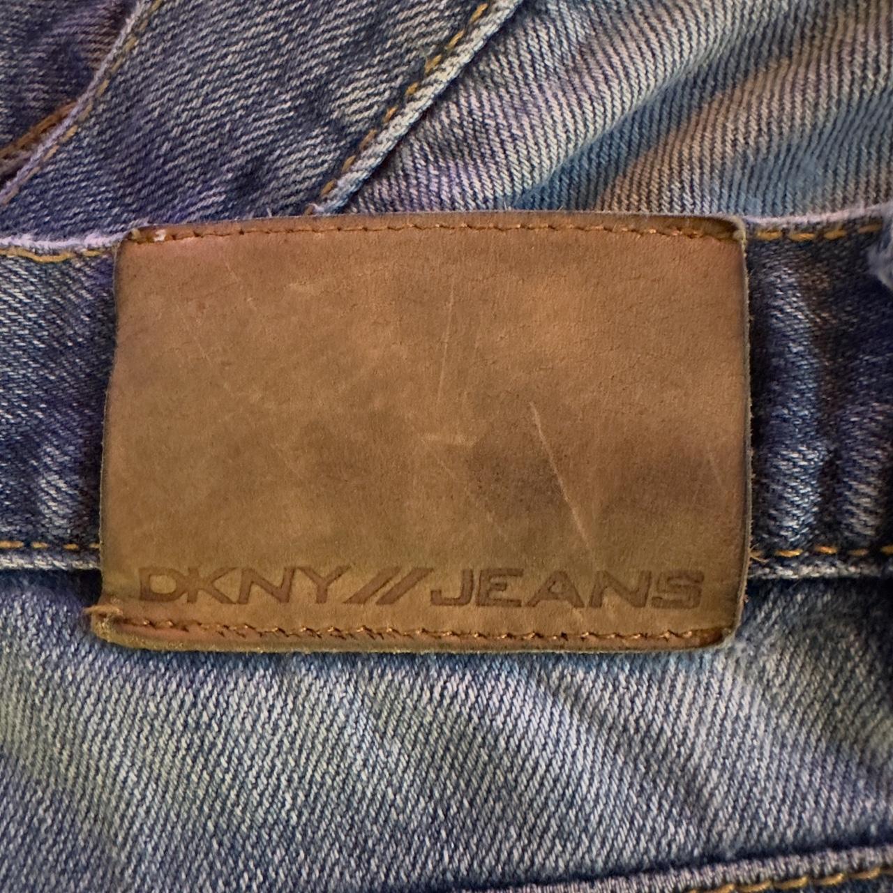DKNY Men's Blue Jeans (8)