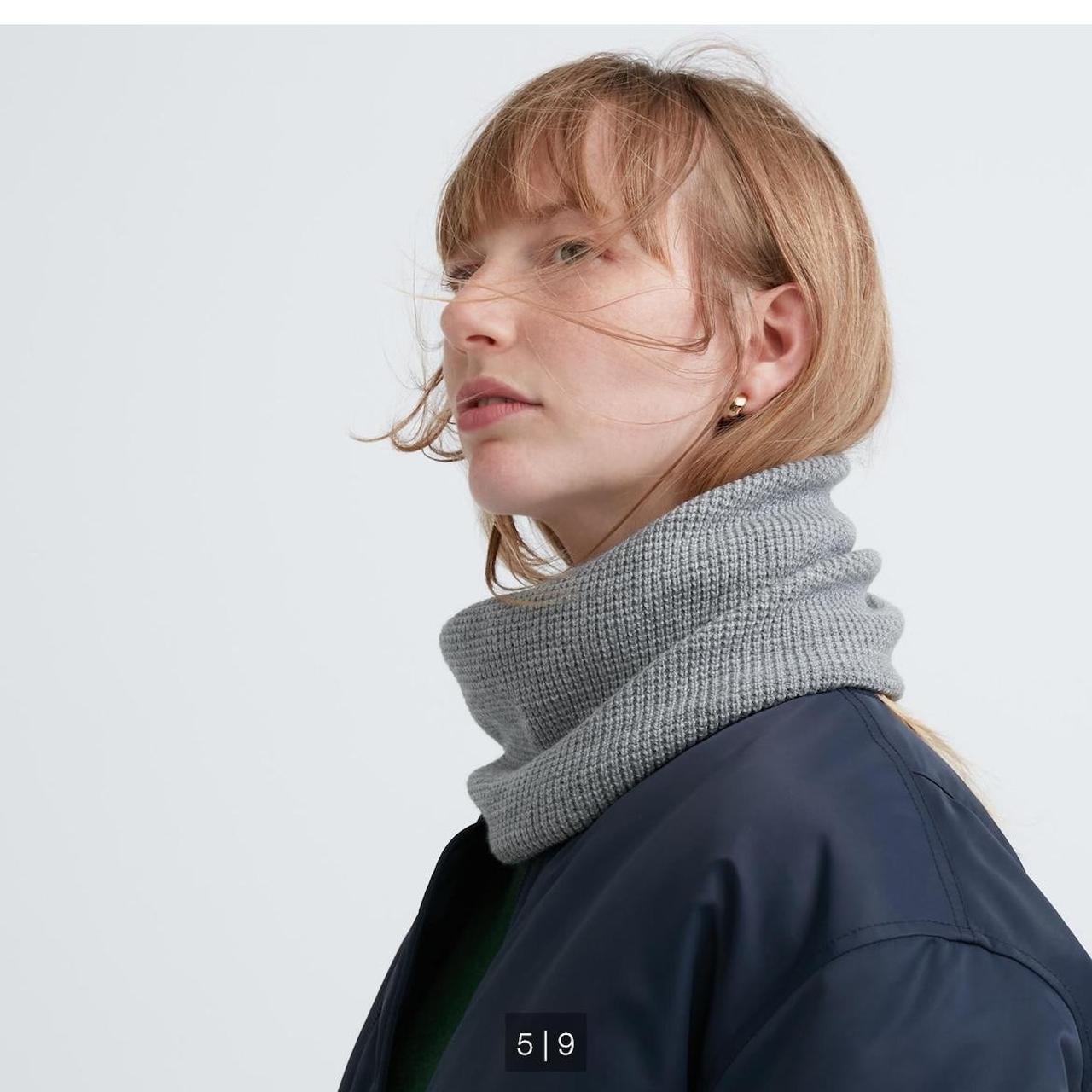 Uniqlo HEATTECH Neck Gaiter Black Brand new with... Depop